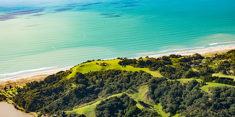 Living in the Bay Our places The Bay of Plenty’s natural environment is special and unique. The region is well known for its clear blue skies, white sand bea...